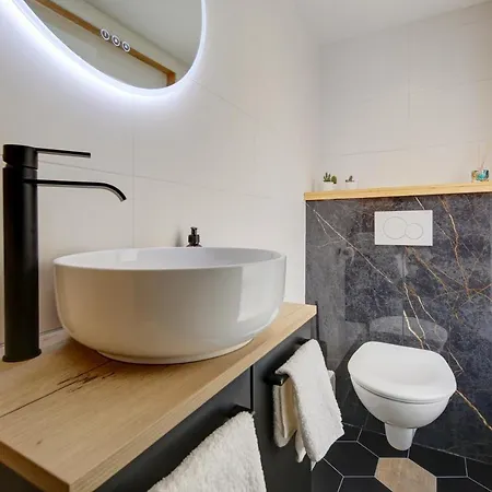 Lägenhet Avenue 51 - Proche Du Centre *